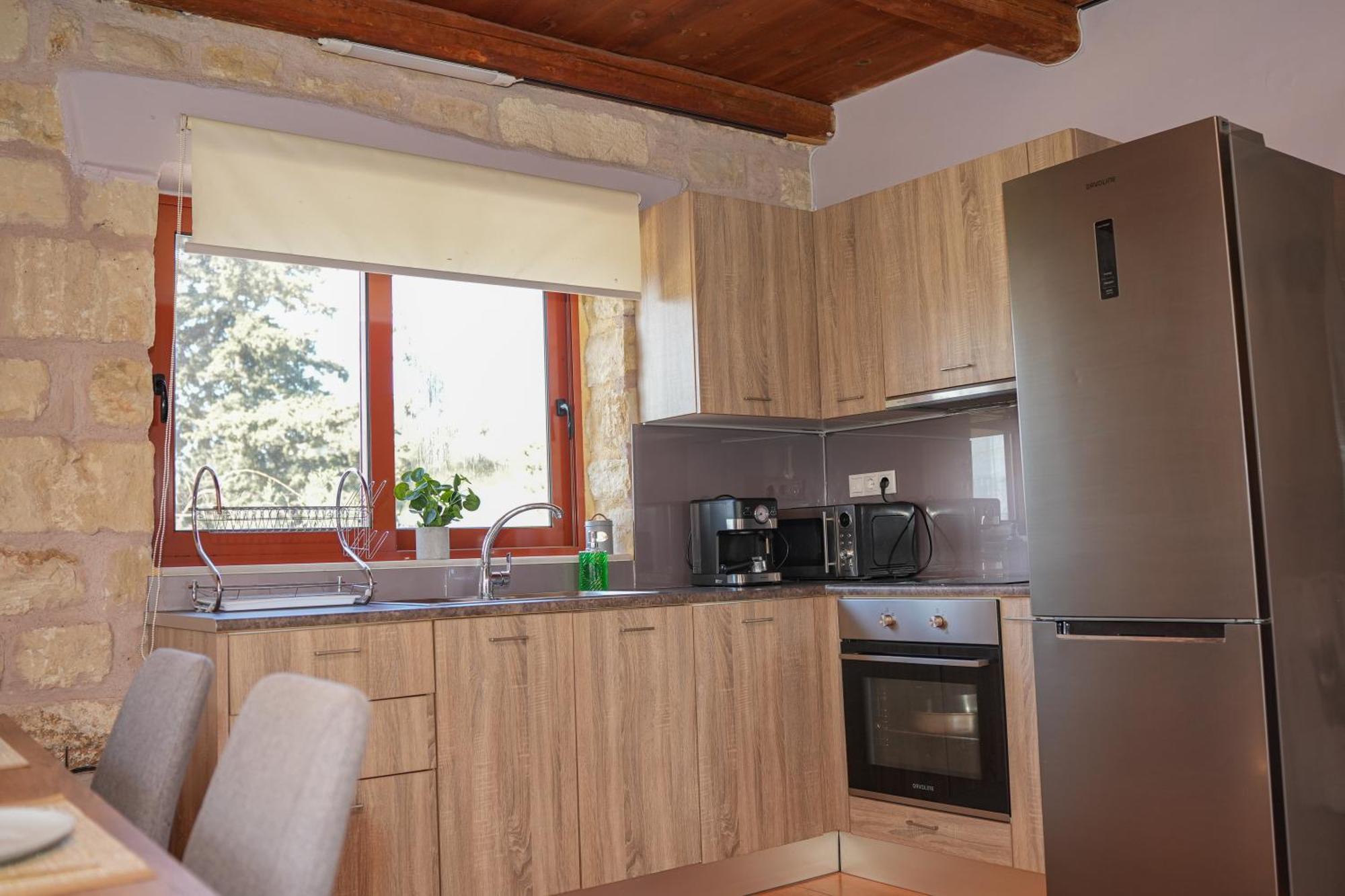 Sundaymar Stone House Apartman Hriszí Aktí Haniá Kültér fotó